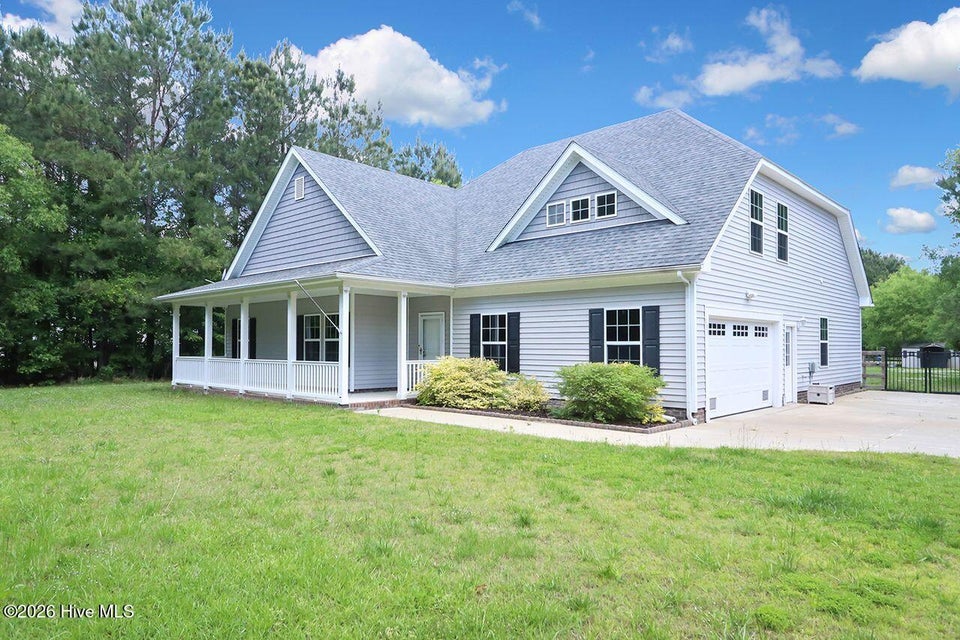 Moyock, North Carolina, 27958, United States, 4 Bedrooms Bedrooms, ,3 BathroomsBathrooms,Residential,For Sale,2048553