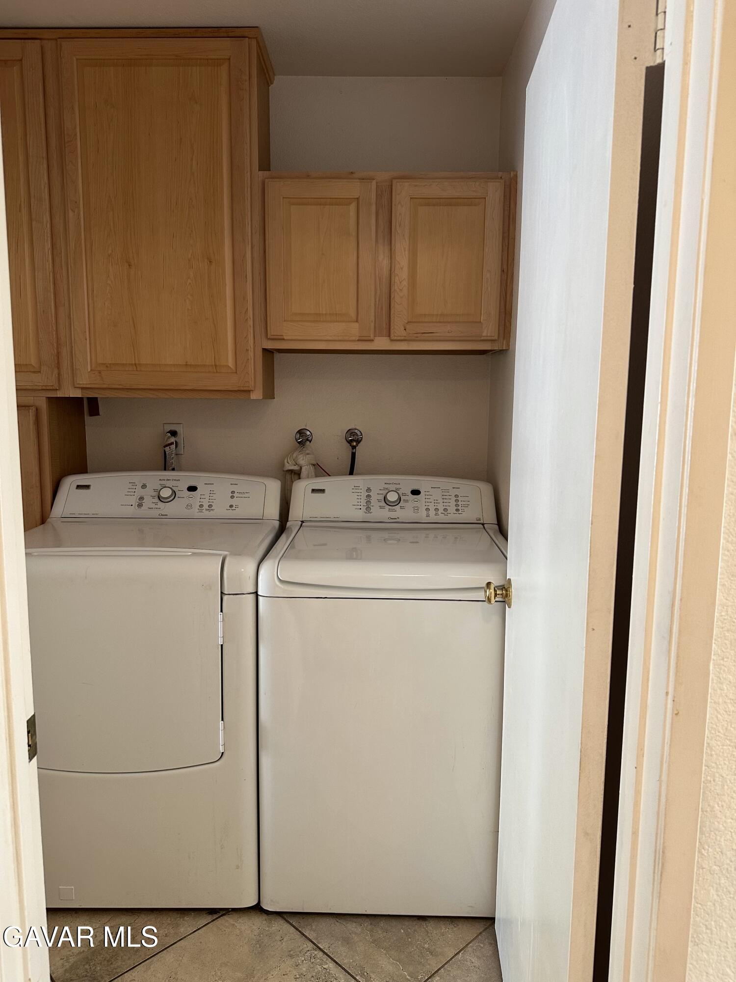 Palmdale, California, 93551, United States, 3 Bedrooms Bedrooms, ,3 BathroomsBathrooms,Residential,For Sale,1973672