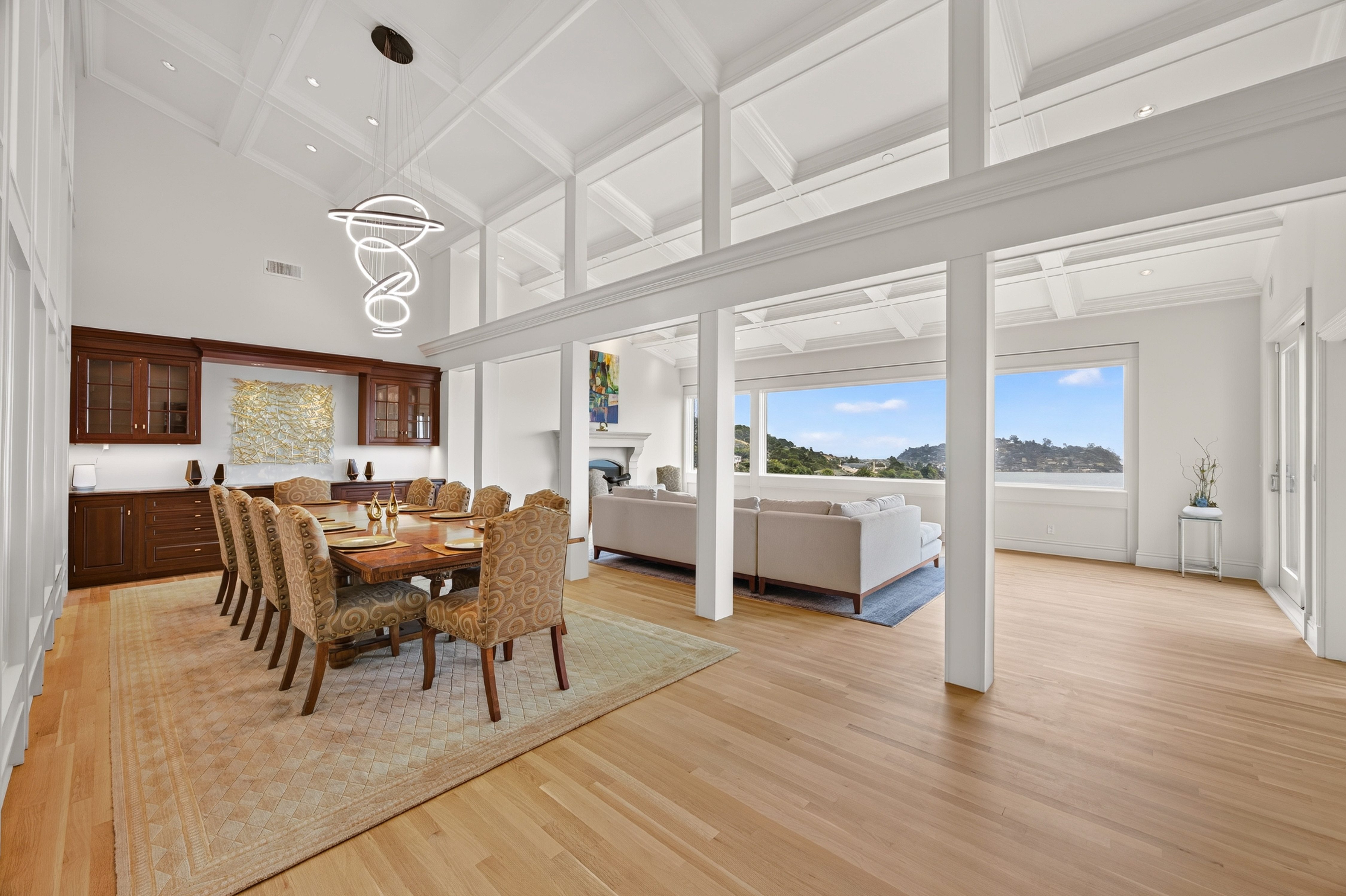  Luxury Living Overlooking the Bay - 物件實景