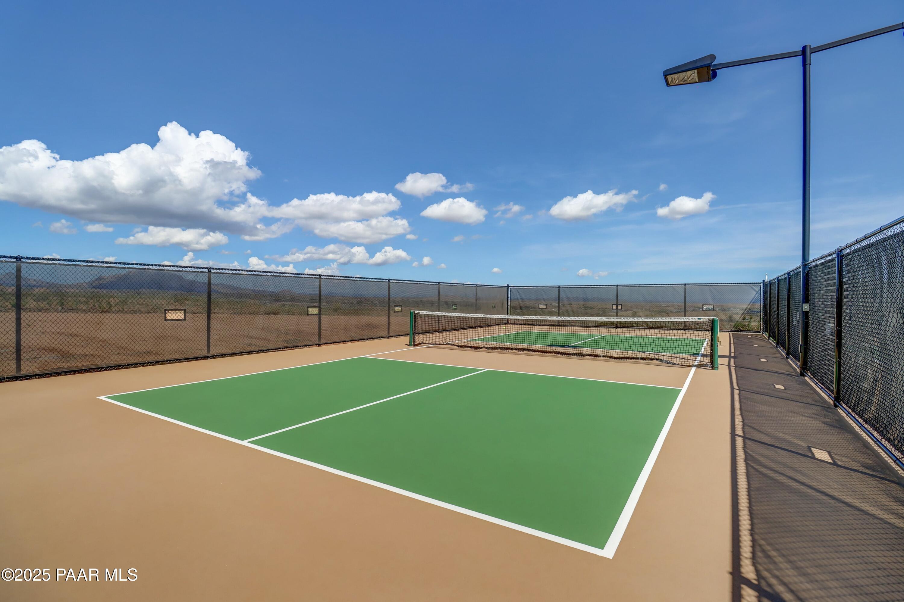 Prescott, Arizona, 86301, United States, 3 Bedrooms Bedrooms, ,3 BathroomsBathrooms,Residential,For Sale,1960524