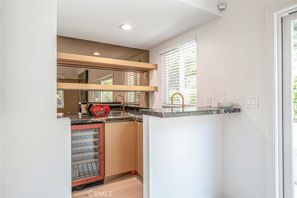 Glendale, California, 91206, United States, 4 Bedrooms Bedrooms, ,3 BathroomsBathrooms,Residential,For Sale,1940917