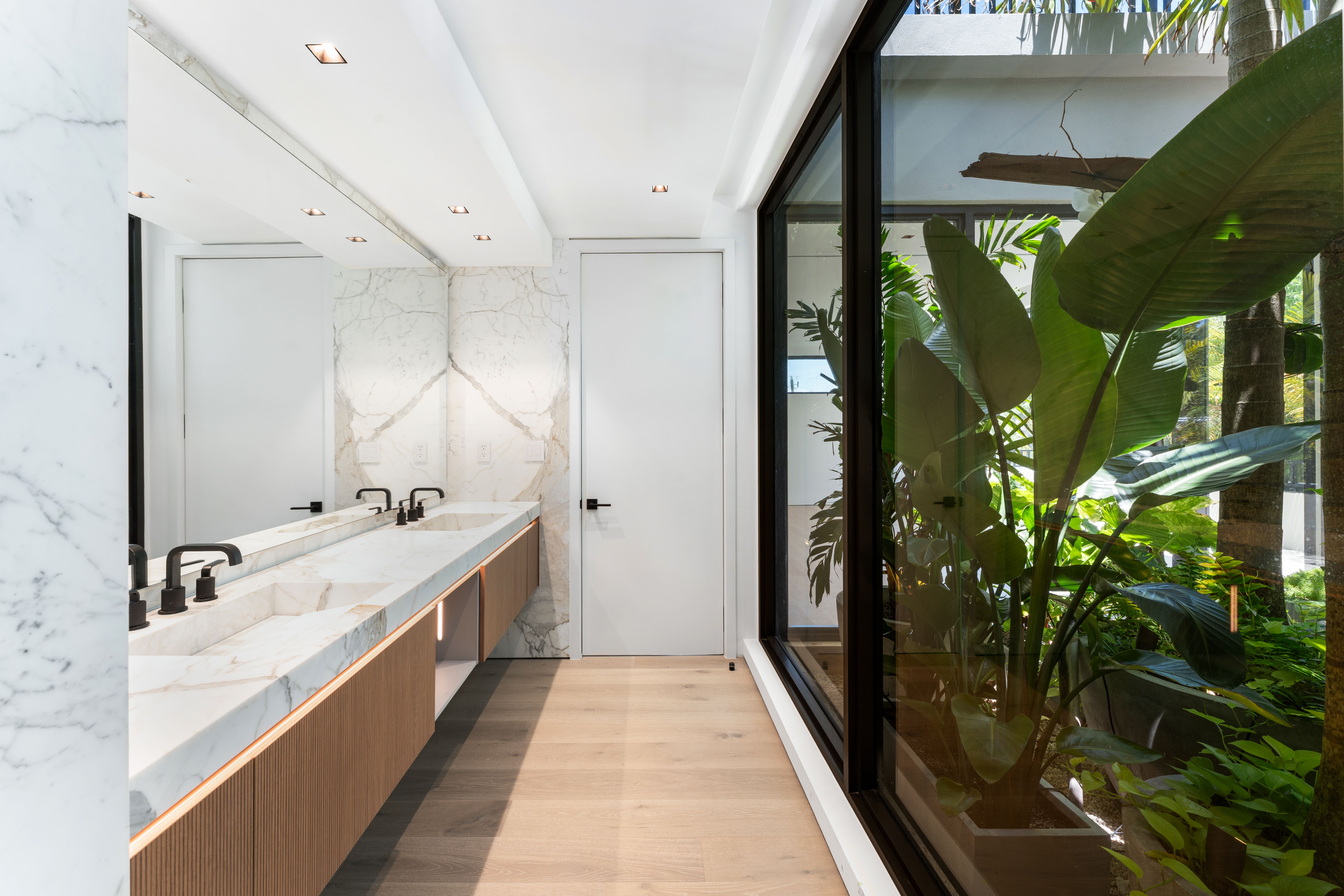  165 Hampton Ln, Key Biscayne, FL, 33149 - 物件實景