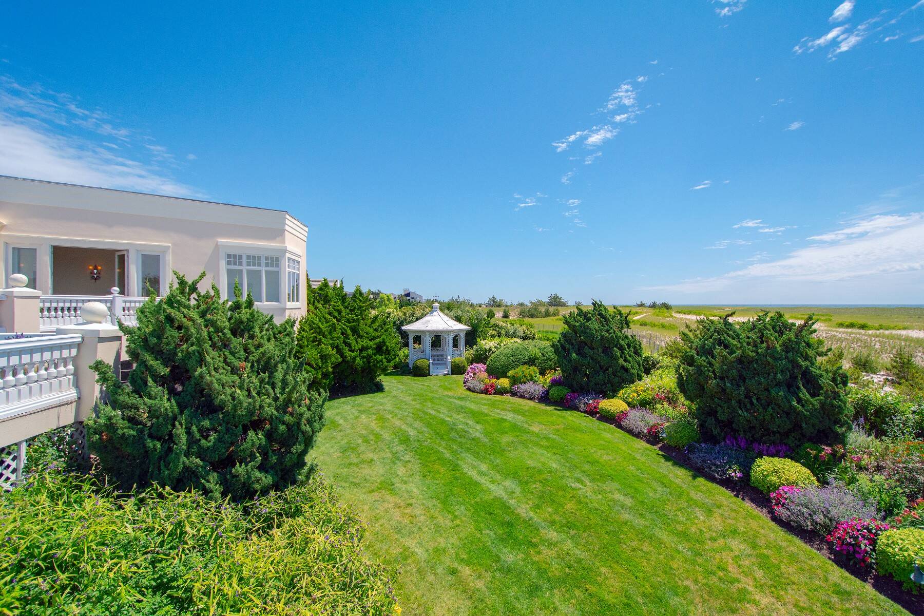  Stunning Bay-to-Oceanfront Estate on Meadow Lane - 物件實景