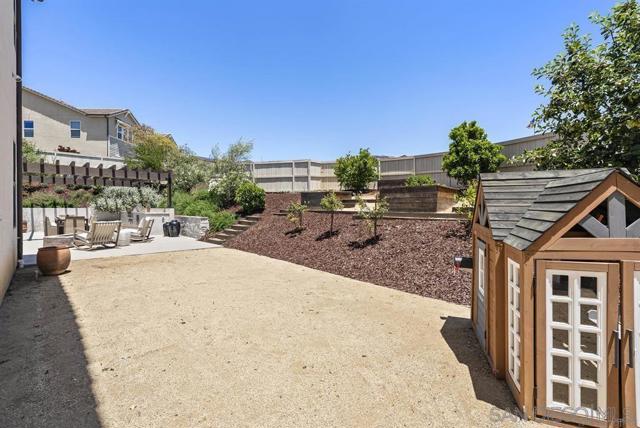 Escondido, California, 92029, United States, 5 Bedrooms Bedrooms, ,5 BathroomsBathrooms,Residential,For Sale,2029971