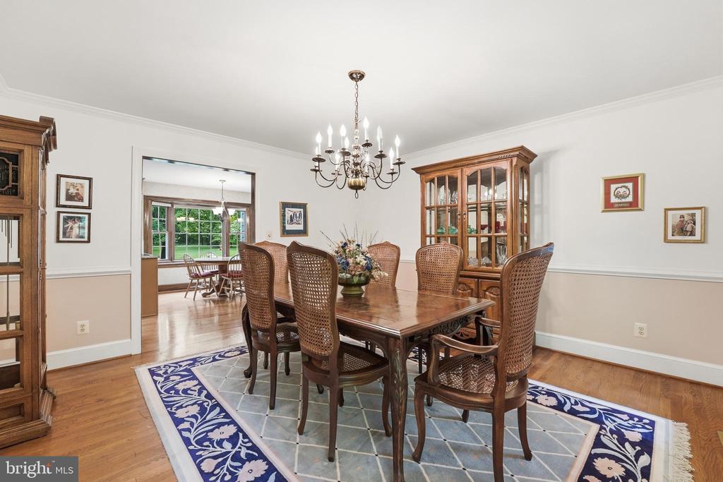 Warrenton, Virginia, 20187, United States, 4 Bedrooms Bedrooms, ,3 BathroomsBathrooms,Residential,For Sale,2048505