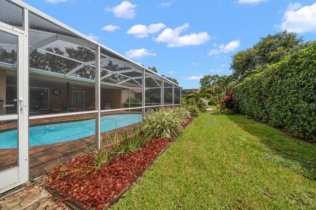 Clearwater, Florida, 33761, United States, 5 Bedrooms Bedrooms, ,3 BathroomsBathrooms,Residential,For Sale,1919685