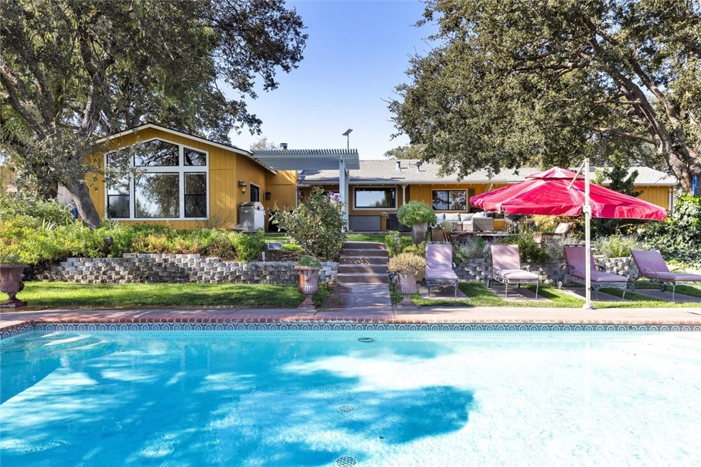 Templeton, California, 93465, United States, 3 Bedrooms Bedrooms, ,2 BathroomsBathrooms,Residential,For Sale,1981498