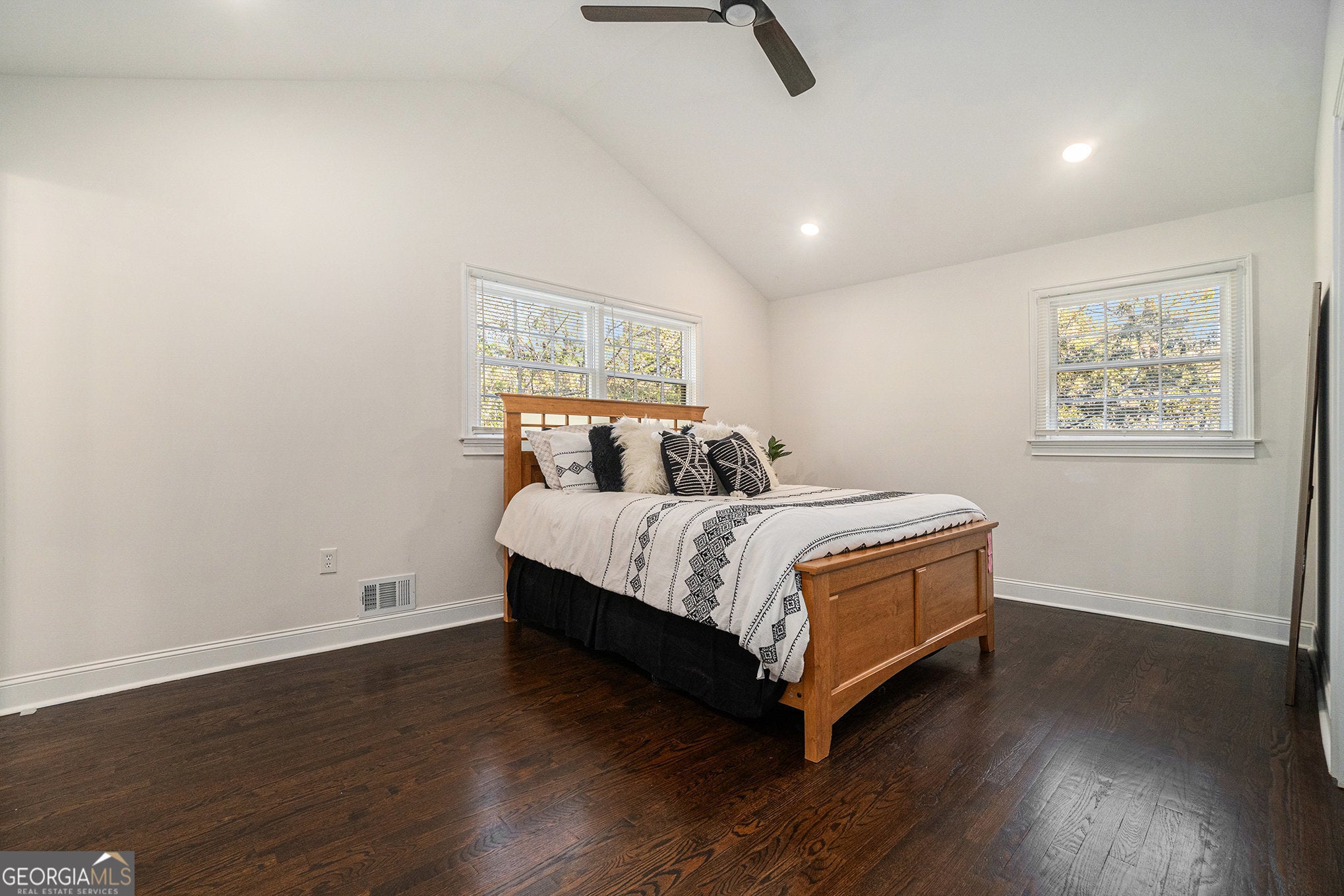 Decatur, Georgia, 30032, United States, 4 Bedrooms Bedrooms, ,4 BathroomsBathrooms,Residential,For Sale,1985824