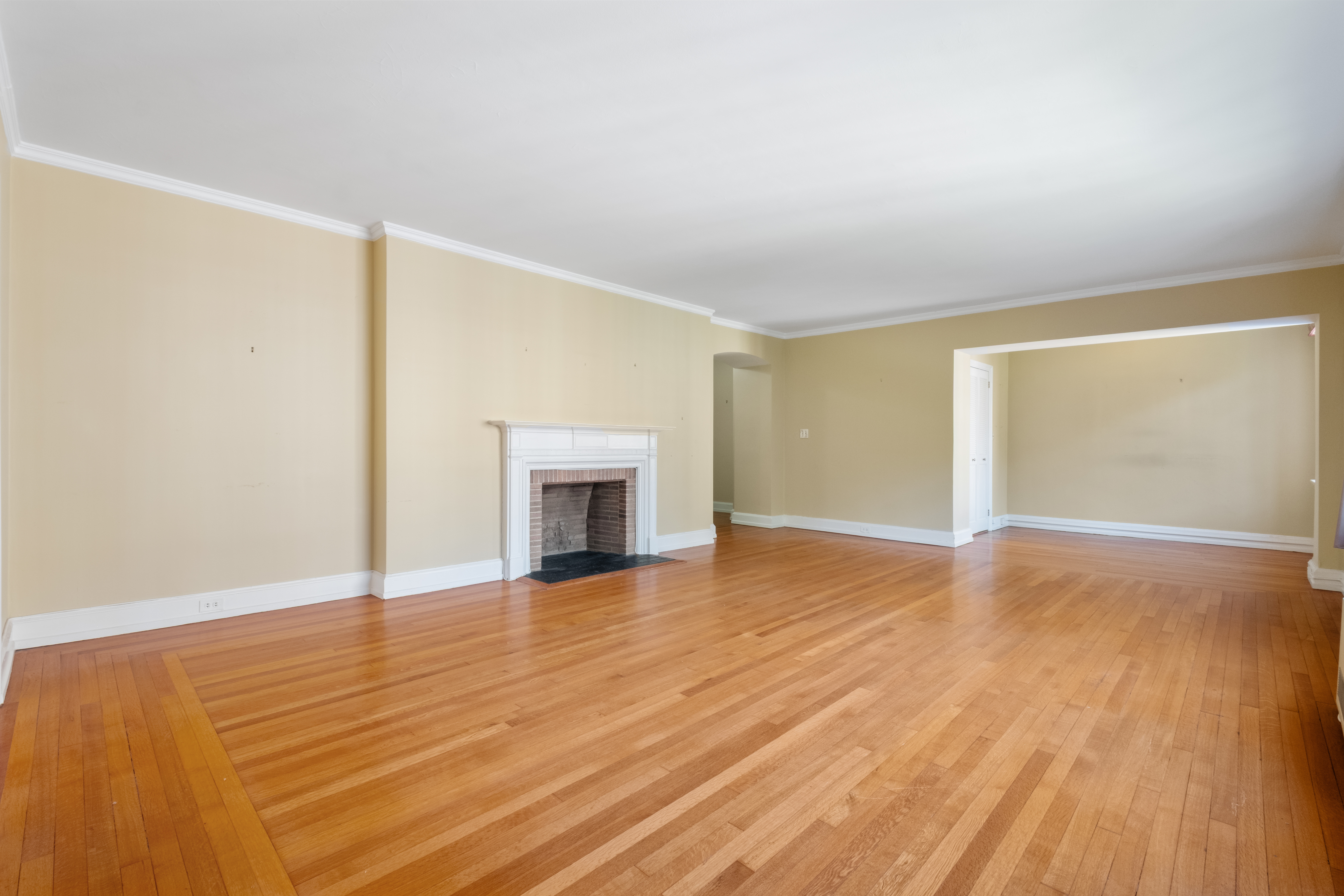  100 Ardsley Avenue W - 物件實景
