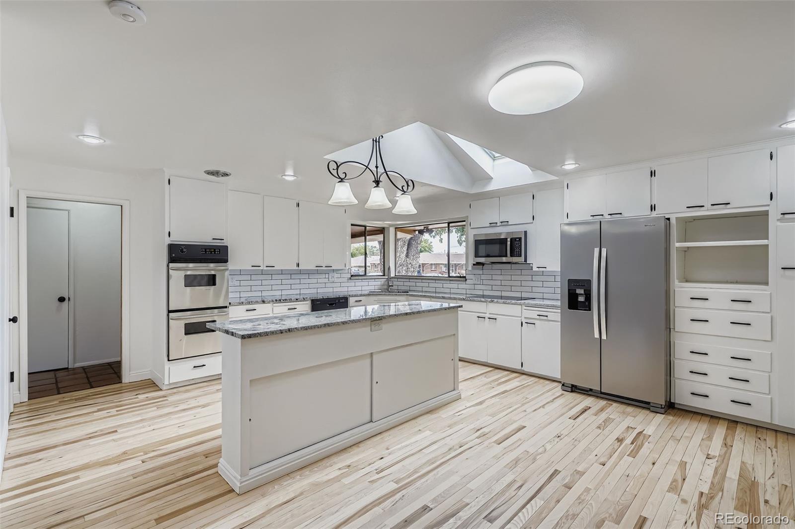 Wheat Ridge, Colorado, 80033, United States, 4 Bedrooms Bedrooms, ,2 BathroomsBathrooms,Residential,For Sale,1906302