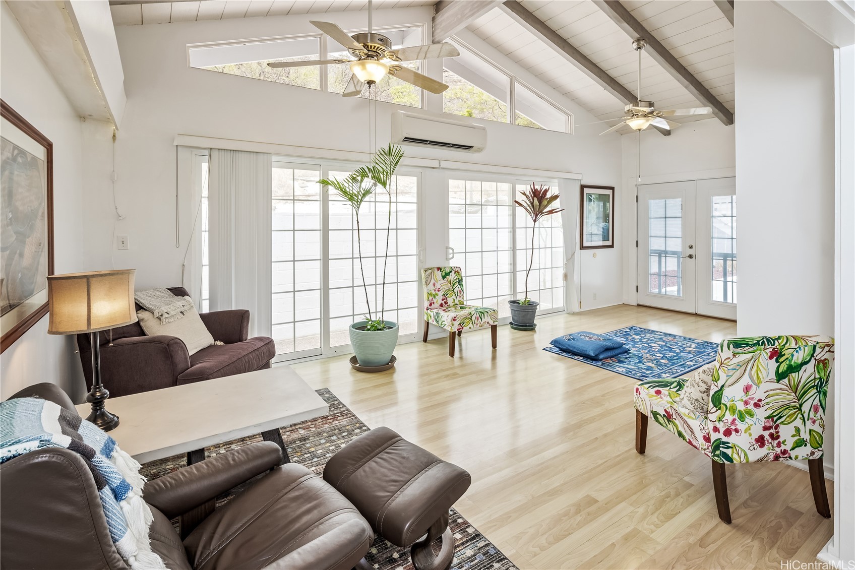 Honolulu, Hawaii, 96825, United States, 3 Bedrooms Bedrooms, ,3 BathroomsBathrooms,Residential,For Sale,1987941