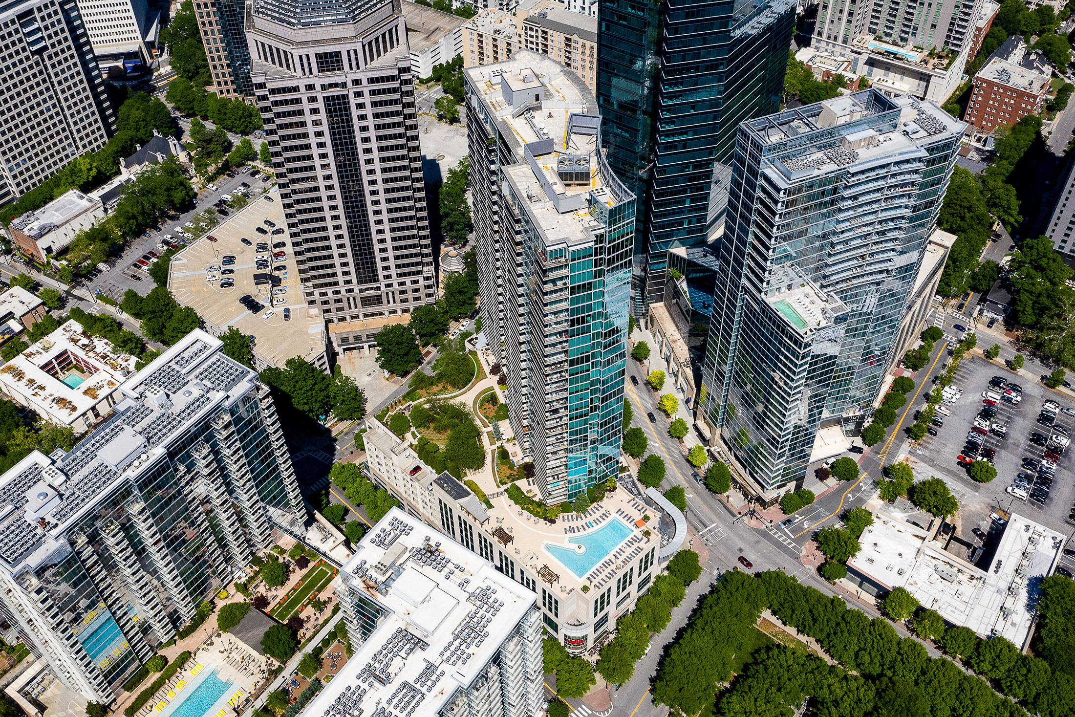  Stunning Southwest Views from Corner Residence at 1010 Midtown - 物件實景