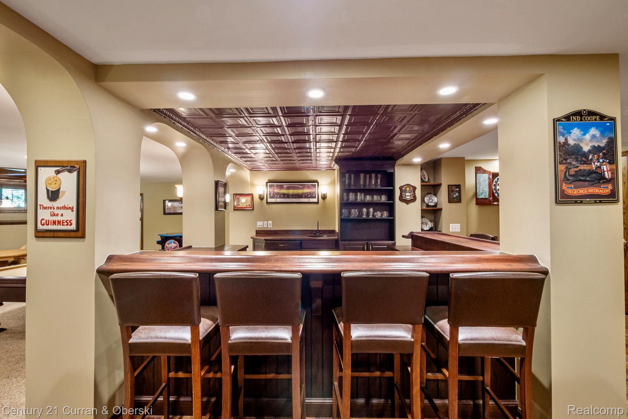 Novi, Michigan, 48374, United States, 4 Bedrooms Bedrooms, ,6 BathroomsBathrooms,Residential,For Sale,1914653