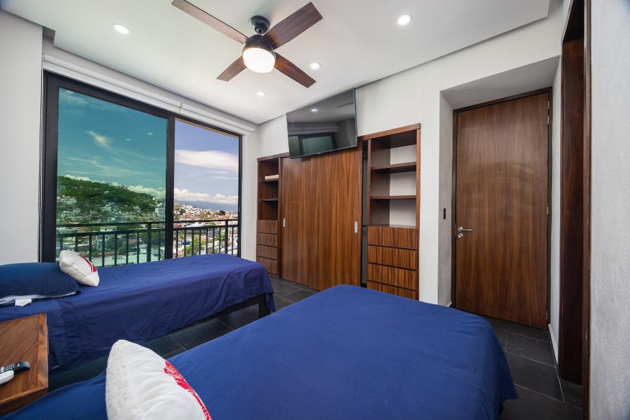 Republica dominicana, Puerto Vallarta, Jalisco, 48330, Mexico, 2 Bedrooms Bedrooms, ,1 BathroomBathrooms,Residential,For Sale,Republica dominicana,1612595