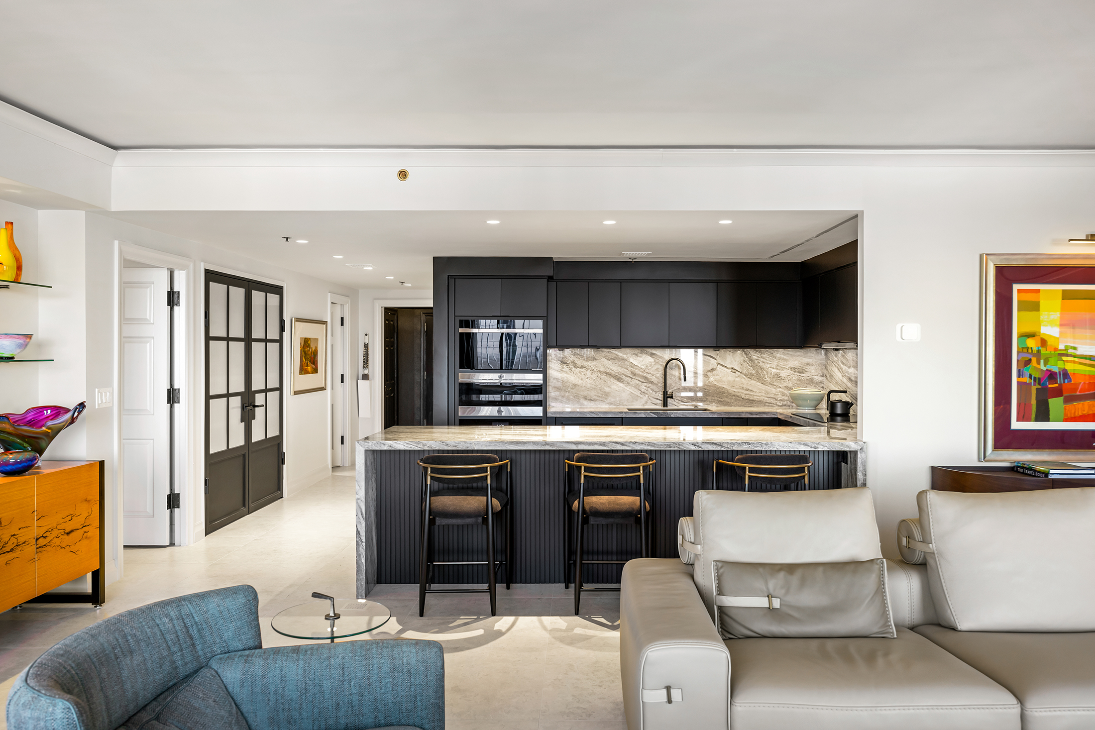  Sophisticated, Highly Customized Home in the Sky - 物件實景