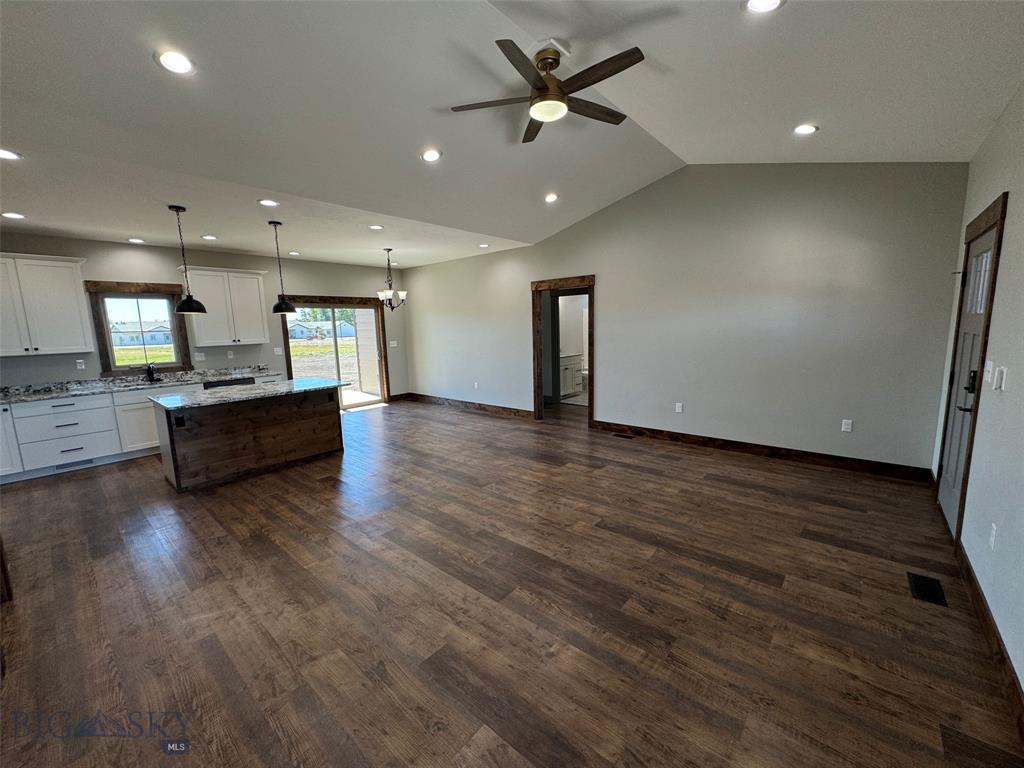 Deer Lodge, Montana, 59722, United States, 3 Bedrooms Bedrooms, ,3 BathroomsBathrooms,Residential,For Sale,2005106