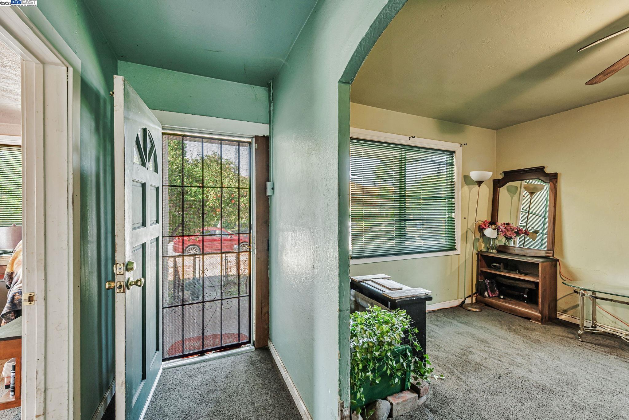 Fremont, California, 94536, United States, 3 Bedrooms Bedrooms, ,1 BathroomBathrooms,Residential,For Sale,1911094