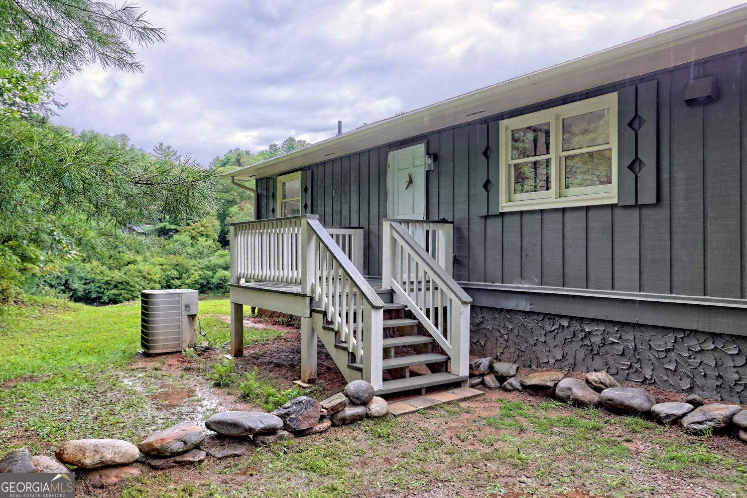 Dillard, Georgia, 30537, United States, 3 Bedrooms Bedrooms, ,2 BathroomsBathrooms,Residential,For Sale,1913990