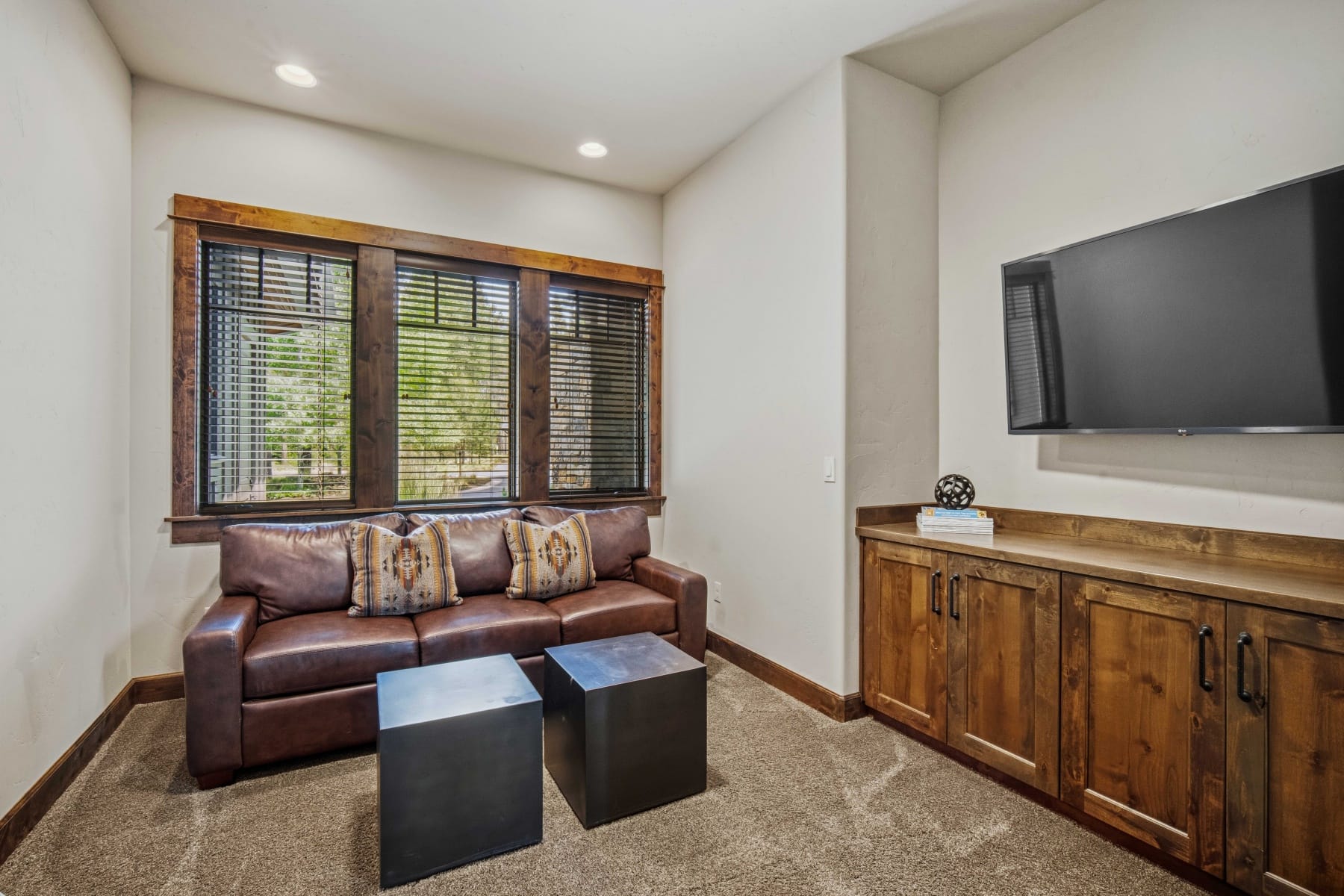  56240 Trailmere Circle Bend, OR 97707 - 物件實景