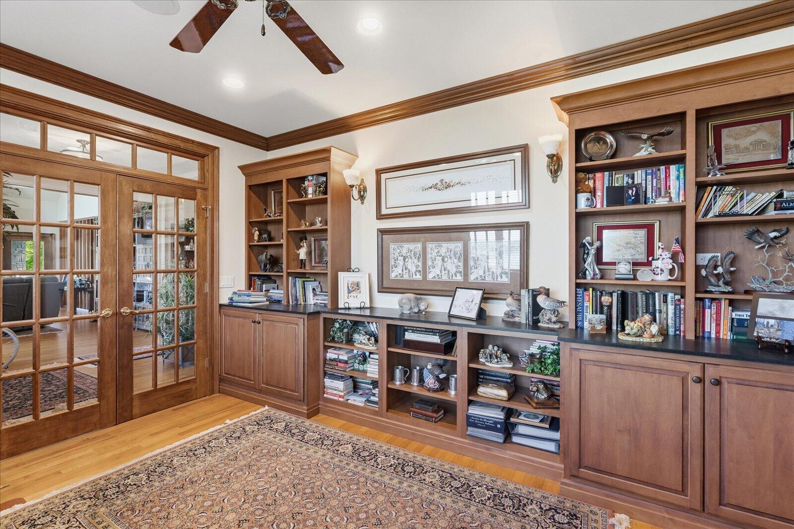 Guild, Tennessee, 37340, United States, 4 Bedrooms Bedrooms, ,5 BathroomsBathrooms,Residential,For Sale,2040612