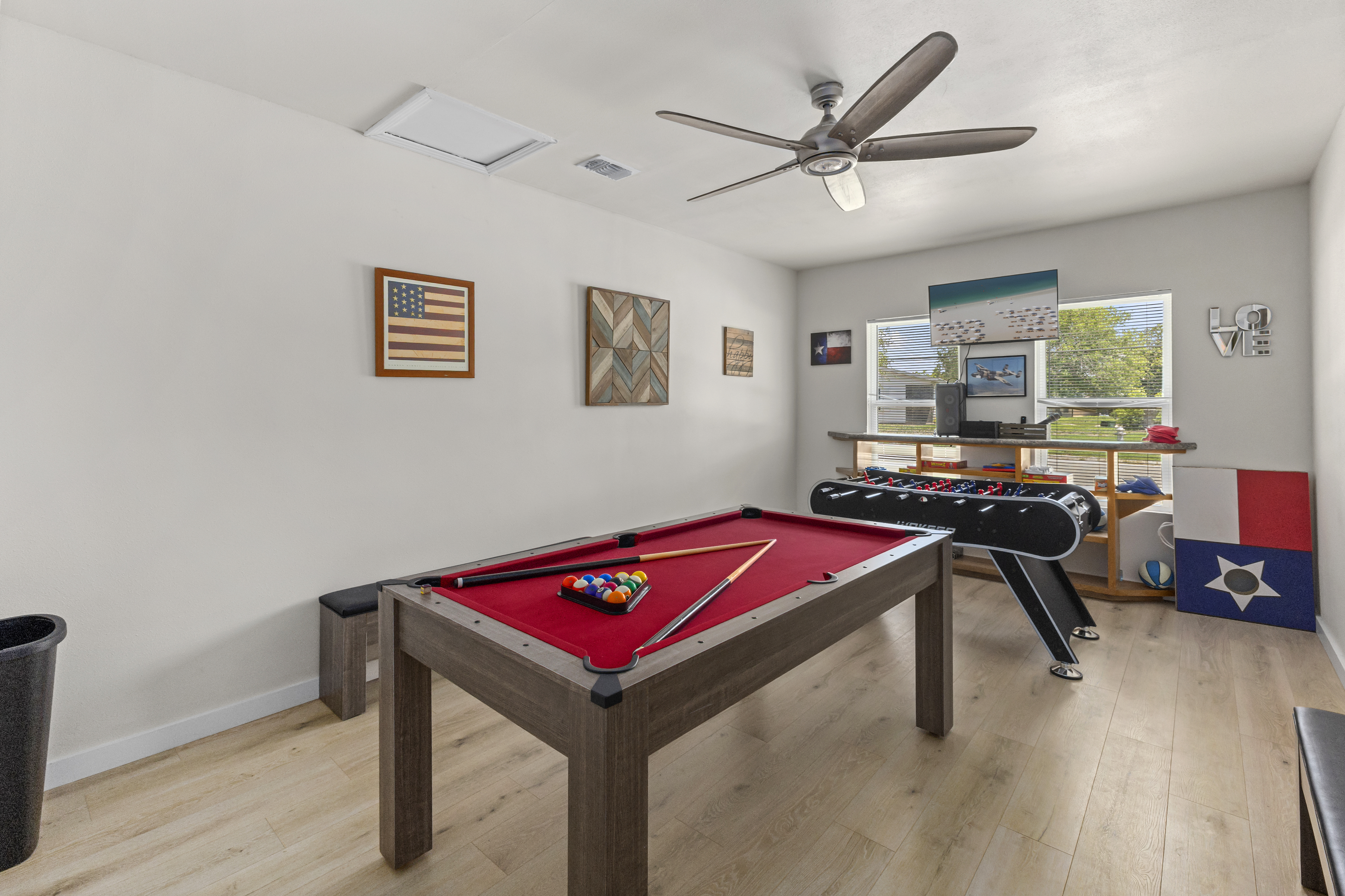  Fully Renovated & Move-In Ready - 物件實景