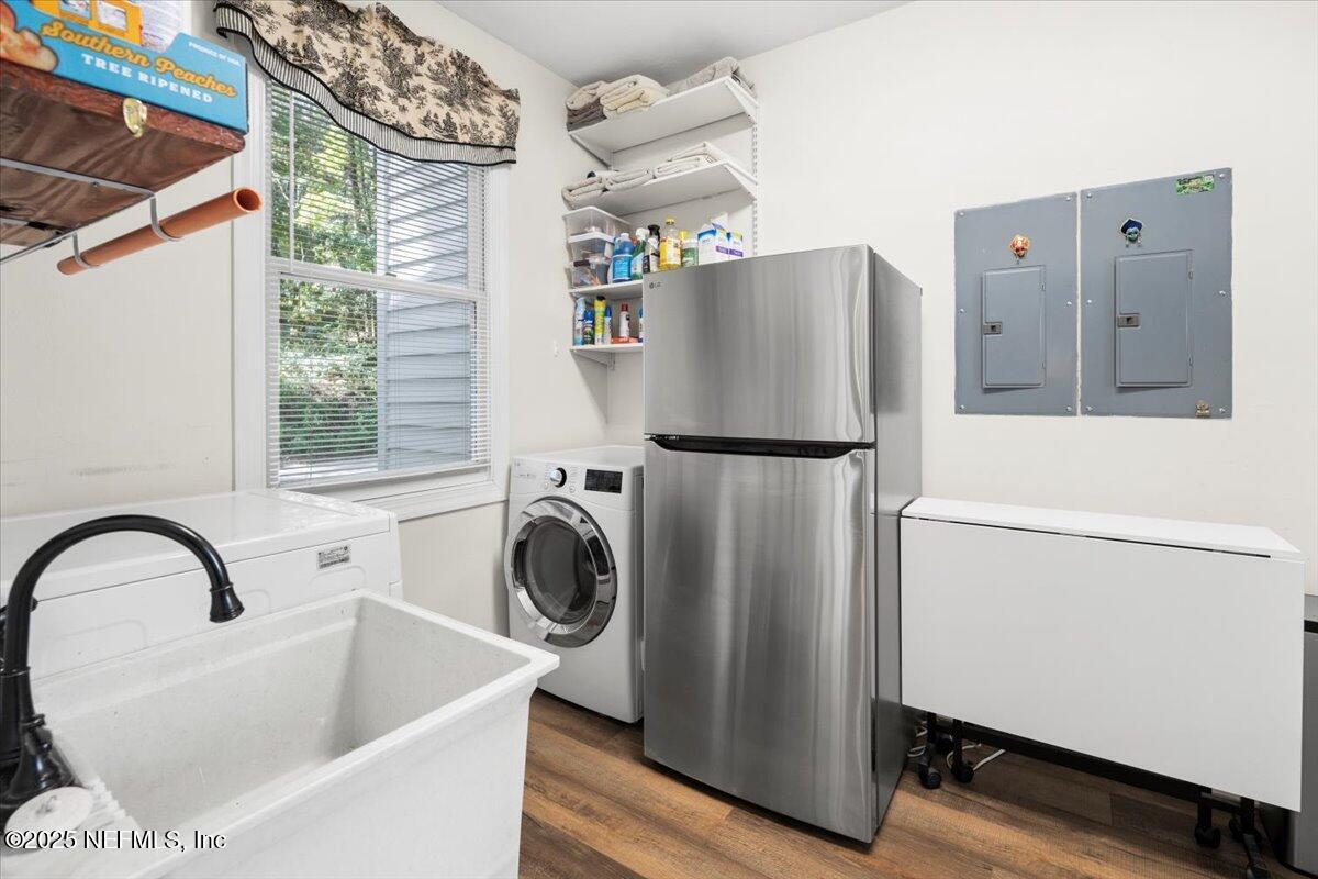 Tallahassee, Florida, 32303, United States, 4 Bedrooms Bedrooms, ,3 BathroomsBathrooms,Residential,For Sale,1978215