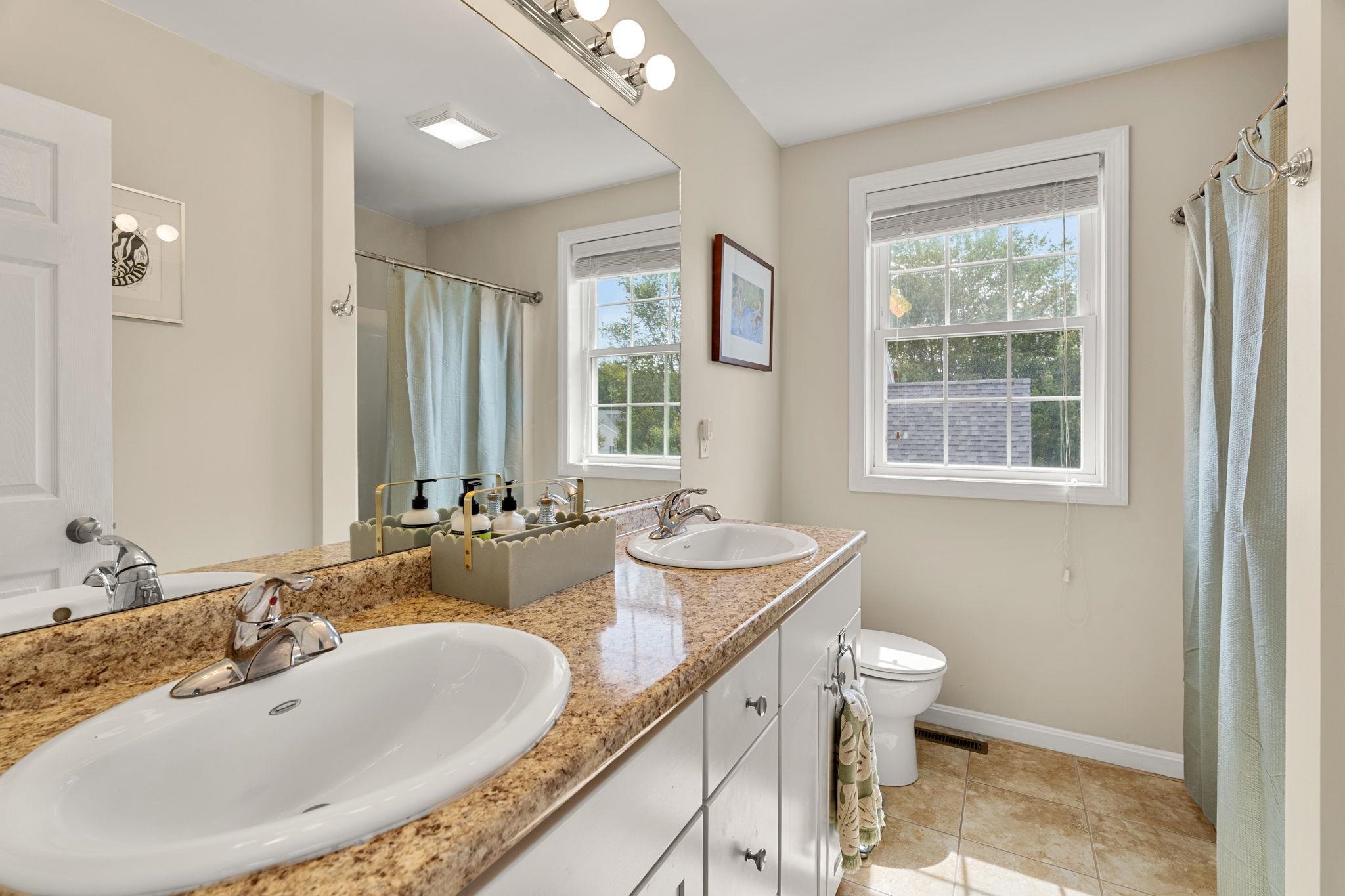 Dover, New Hampshire, 03820, United States, 4 Bedrooms Bedrooms, ,3 BathroomsBathrooms,Residential,For Sale,1941678