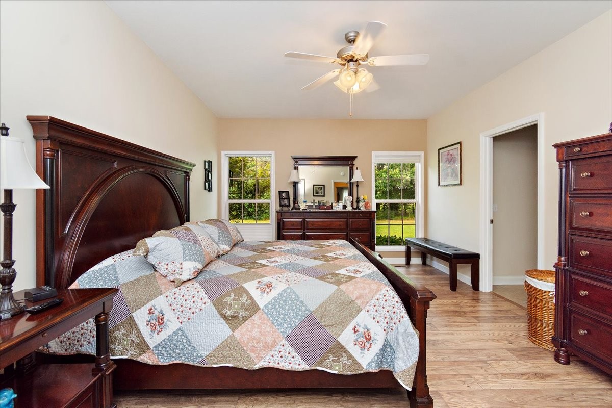 Manchester, Tennessee, 37355, United States, 3 Bedrooms Bedrooms, ,2 BathroomsBathrooms,Residential,For Sale,1907523