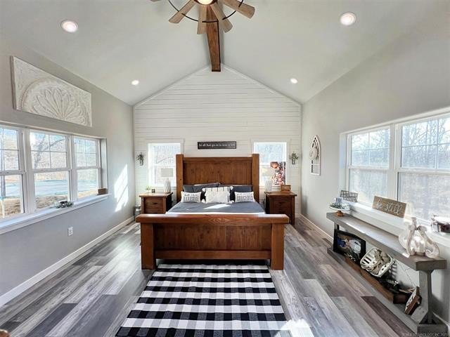 Tahlequah, Oklahoma, 74464, United States, 6 Bedrooms Bedrooms, ,4 BathroomsBathrooms,Residential,For Sale,1982576