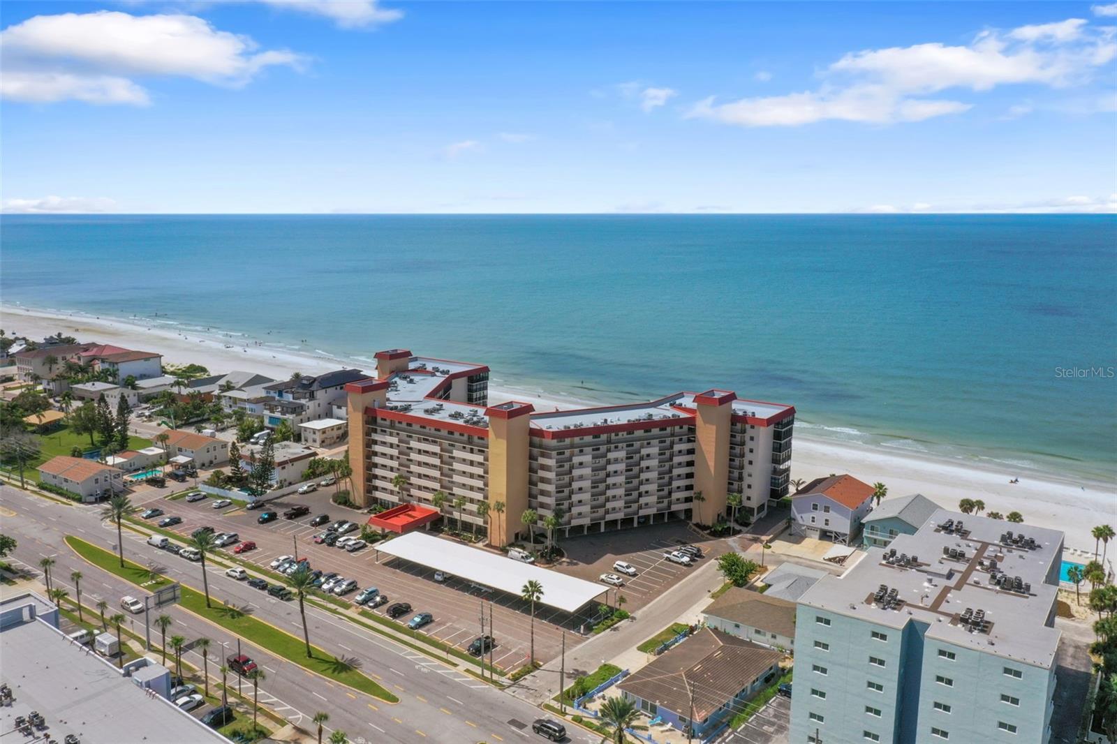 Redington Shores, Florida, 33708, United States, 2 Bedrooms Bedrooms, ,2 BathroomsBathrooms,Residential,For Sale,1979390