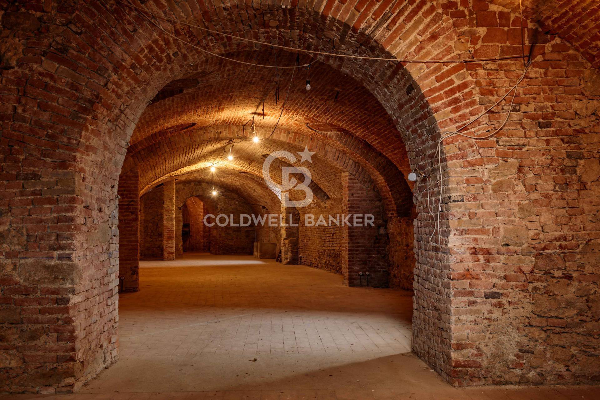 Santa Giuletta, Pavia, 27046, IT, 24 Bedrooms Bedrooms, ,32 BathroomsBathrooms,Residential,For Sale,1927281