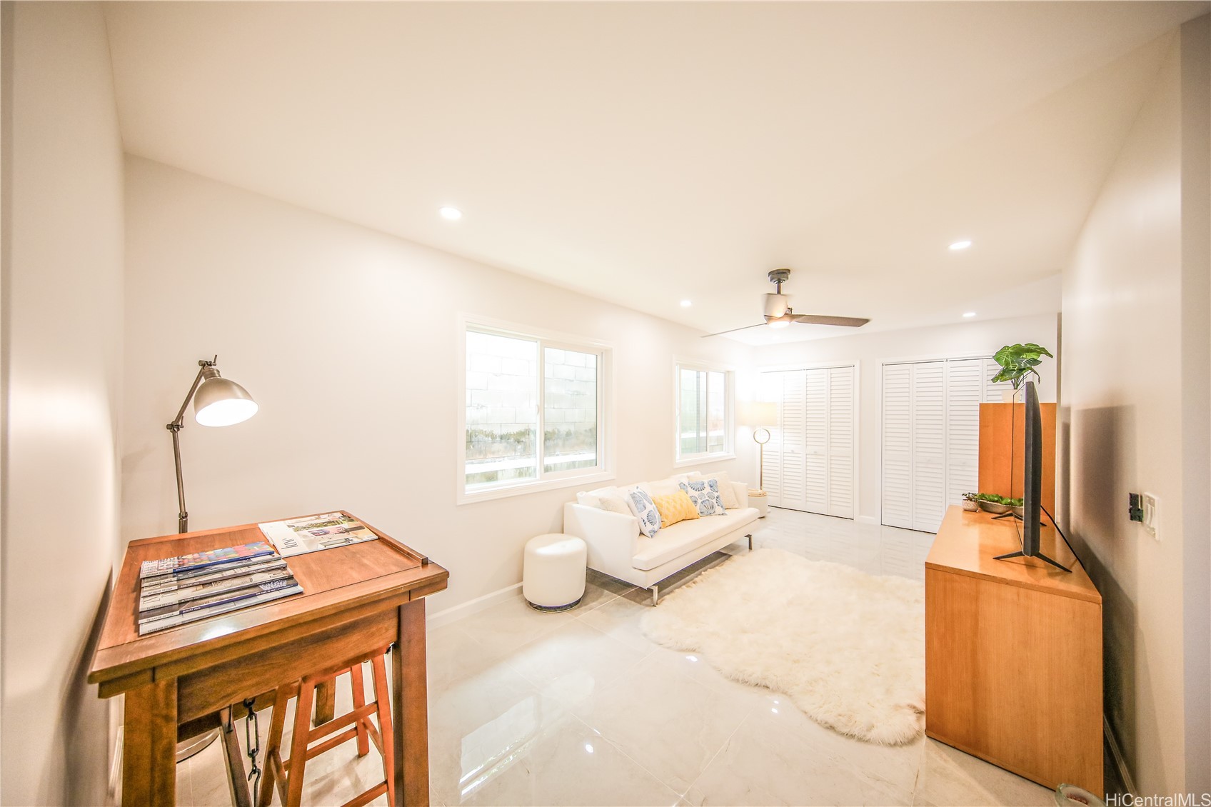 Kailua, Hawaii, 96734, United States, 7 Bedrooms Bedrooms, ,4 BathroomsBathrooms,Residential,For Sale,1846626