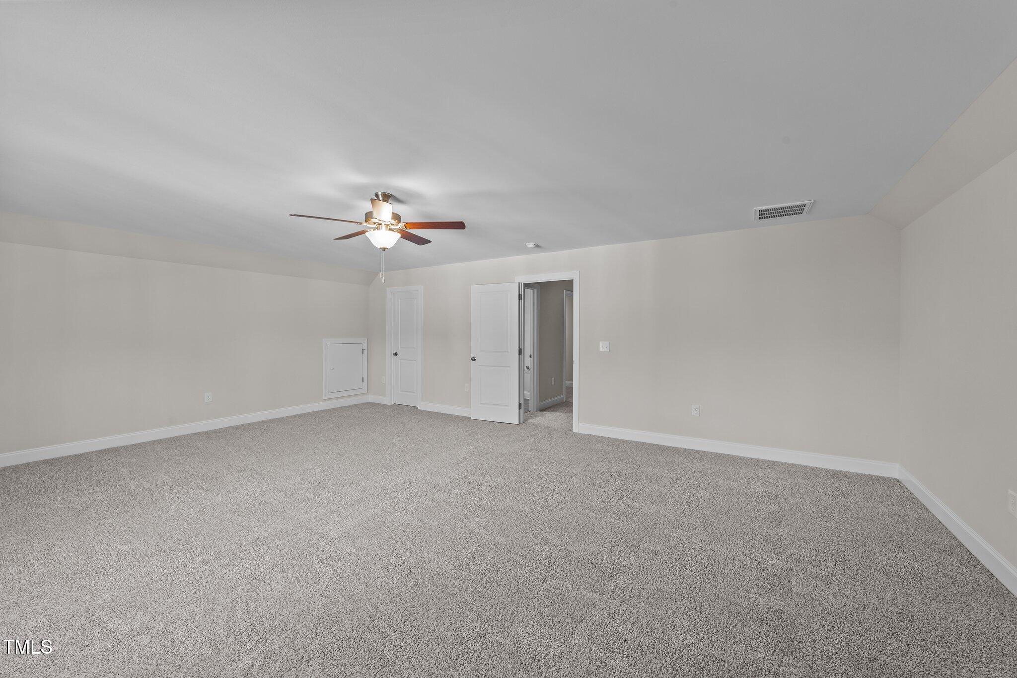 75 Arbor Drive, Youngsville, North Carolina, 27596, United States, 3 Bedrooms Bedrooms, ,4 BathroomsBathrooms,Residential,For Sale,75 Arbor Drive,1664678