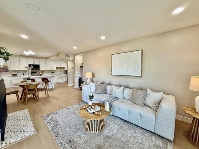 San Diego, California, 92106, United States, 2 Bedrooms Bedrooms, ,2 BathroomsBathrooms,Residential,For Sale,1992345