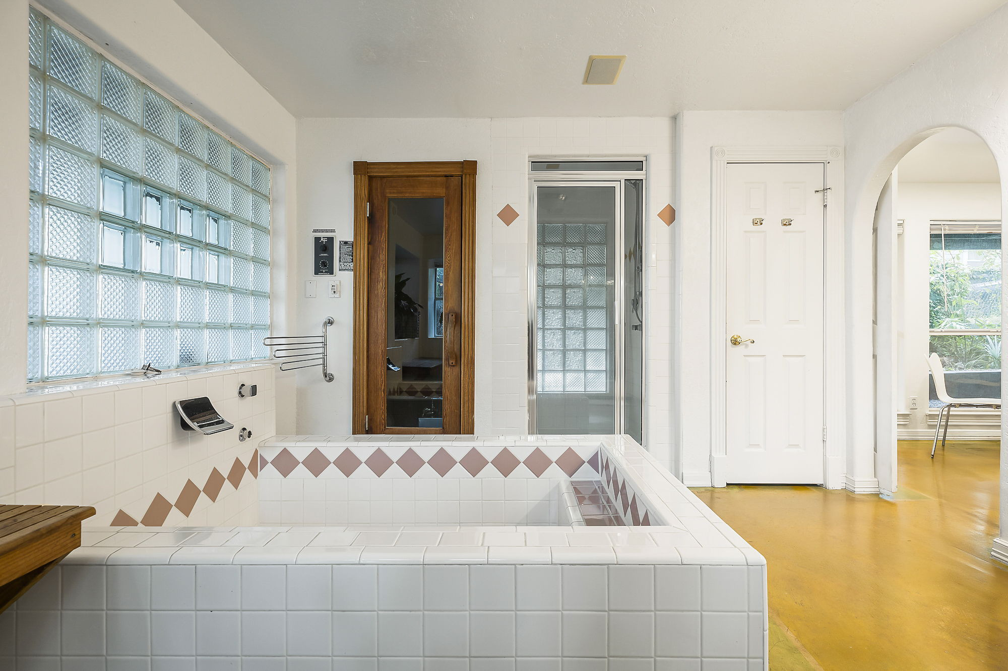  Historic East Austin Compound with Artistic Soul - 物件實景