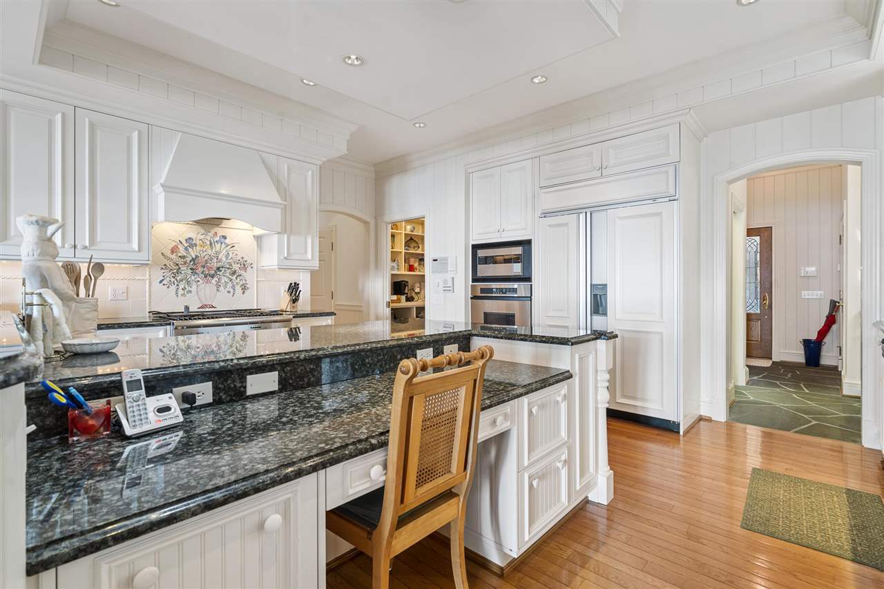 Harbor Springs, Michigan, 49740, United States, 7 Bedrooms Bedrooms, ,8 BathroomsBathrooms,Residential,For Sale,2000419