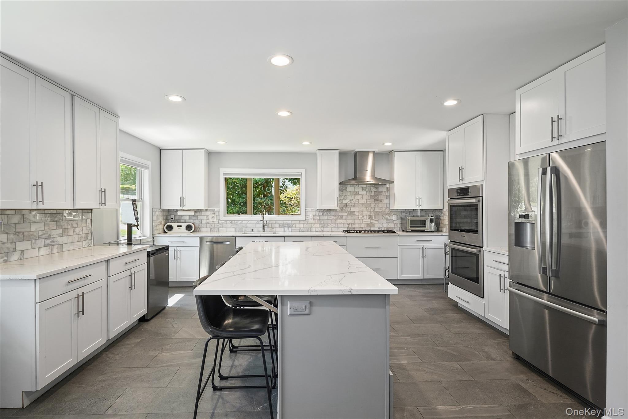 White Plains, New York, 10603, United States, 3 Bedrooms Bedrooms, ,3 BathroomsBathrooms,Residential,For Sale,1933056