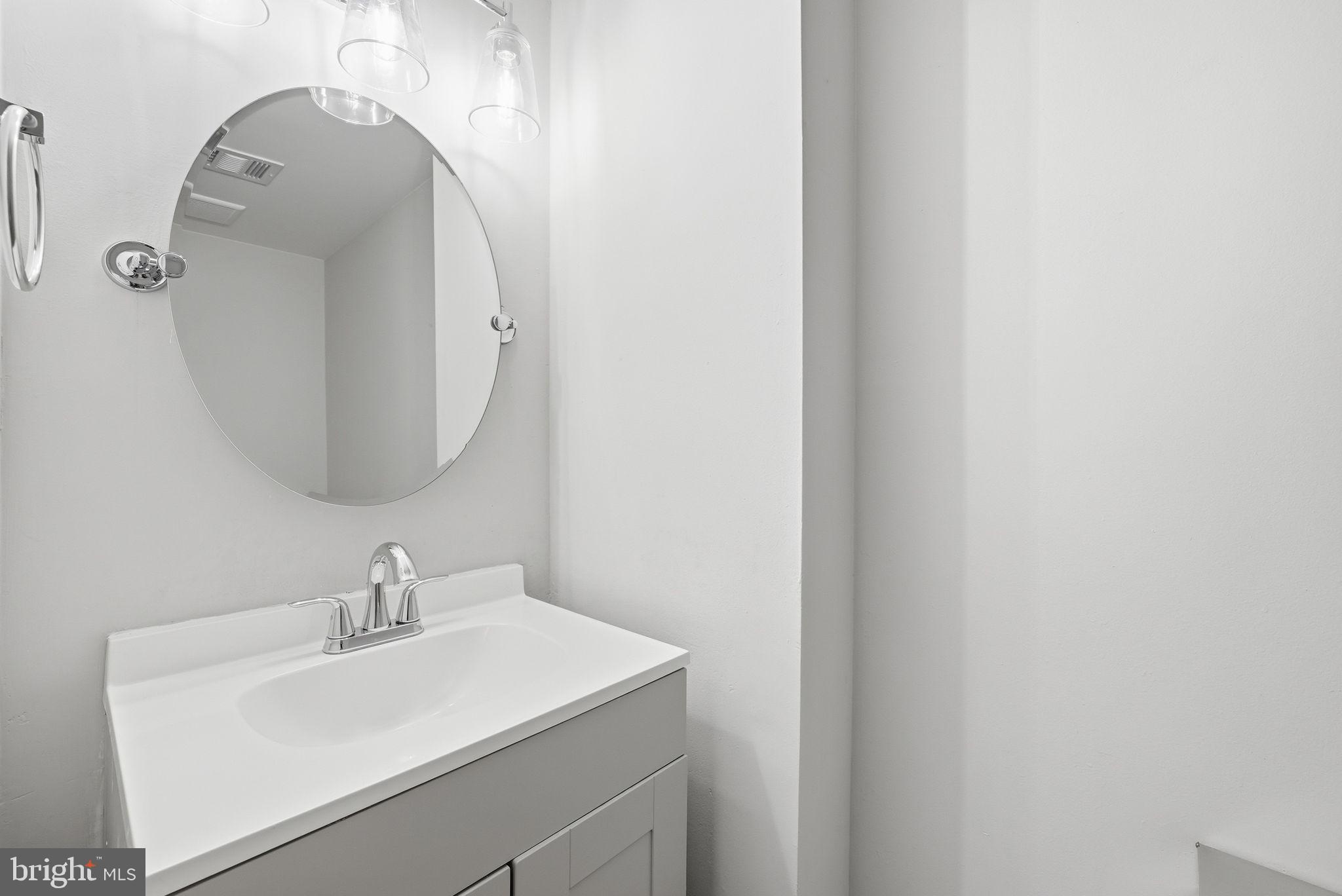 Fairfax, Virginia, 22031, United States, 3 Bedrooms Bedrooms, ,4 BathroomsBathrooms,Residential,For Sale,2048511