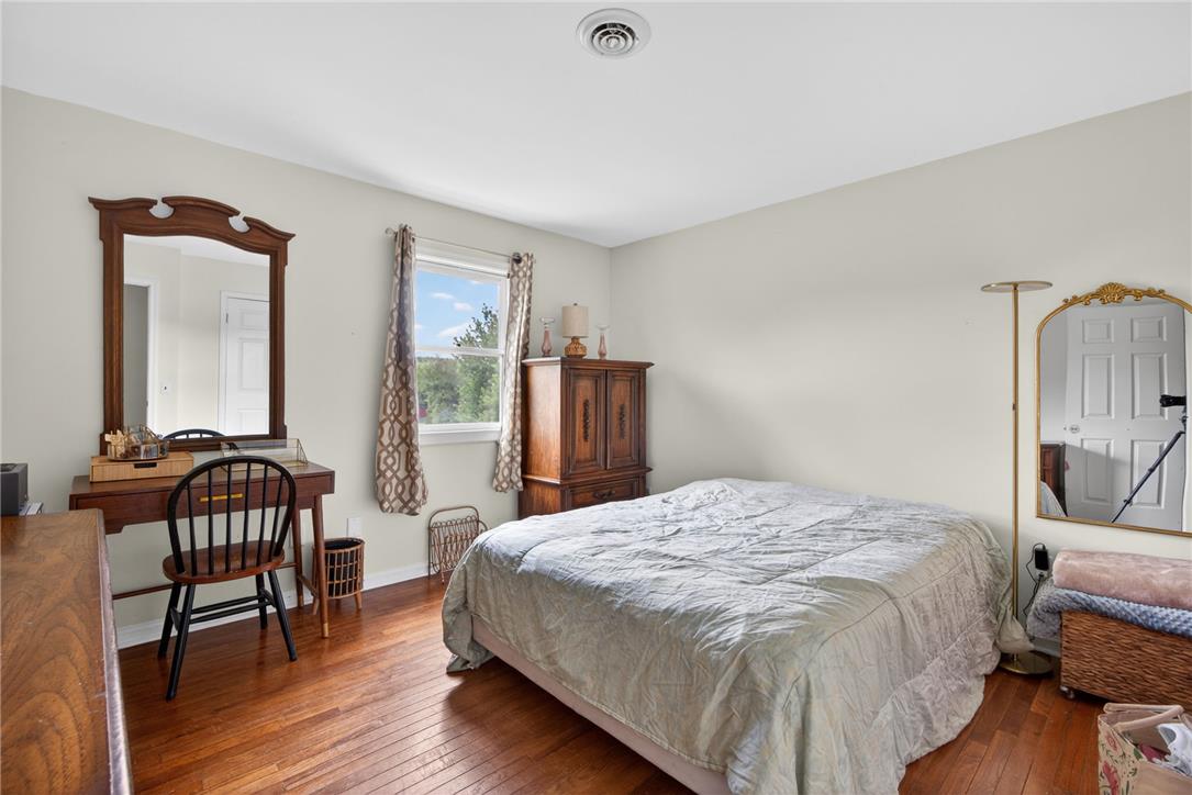Lower Saucon Twp, Pennsylvania, 18055, United States, 5 Bedrooms Bedrooms, ,4 BathroomsBathrooms,Residential,For Sale,2048315