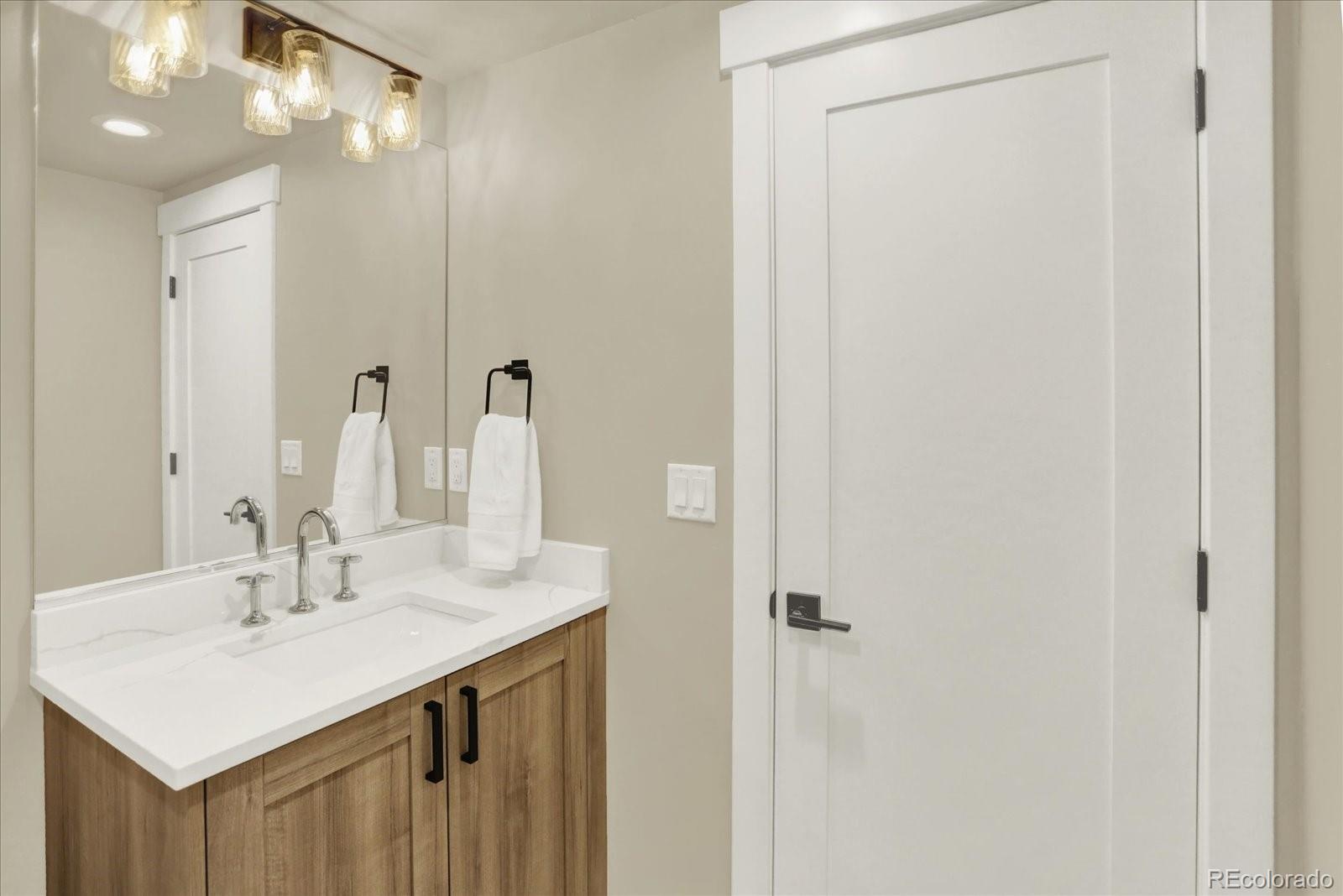 Colorado Springs, Colorado, 80908, United States, 4 Bedrooms Bedrooms, ,Residential,For Sale,1976551