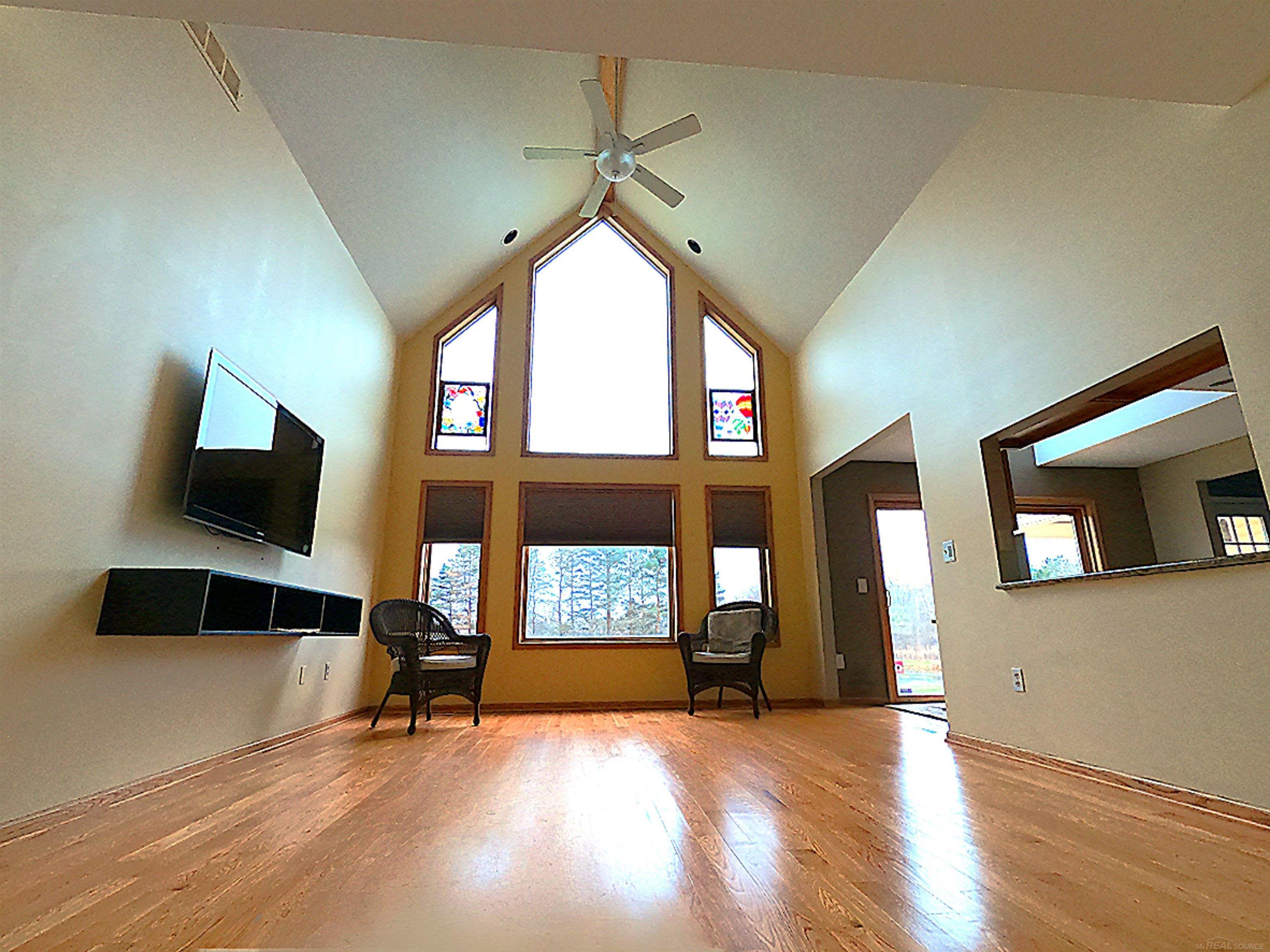 Armada, Michigan, 48005, United States, 4 Bedrooms Bedrooms, ,3 BathroomsBathrooms,Residential,For Sale,1994252