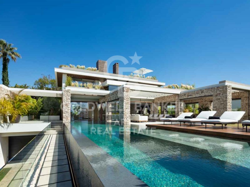 Marbella, Andalusia, ES, 5 Bedrooms Bedrooms, ,5 BathroomsBathrooms,Residential,For Sale,1766354