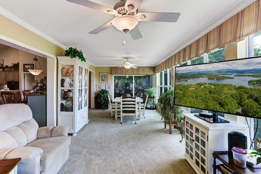 Young Harris, Georgia, 30582, United States, 3 Bedrooms Bedrooms, ,3 BathroomsBathrooms,Residential,For Sale,1979035