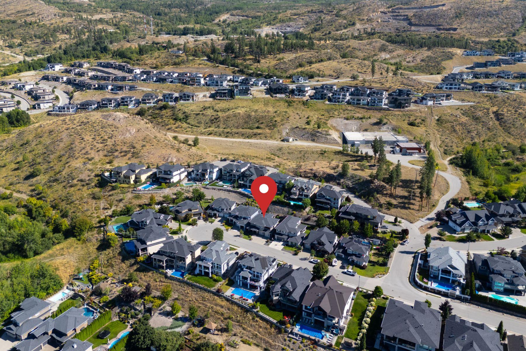 KELOWNA, British Columbia, V1W 5K2, CA, 5 Bedrooms Bedrooms, ,3 BathroomsBathrooms,Residential,For Sale,1960924