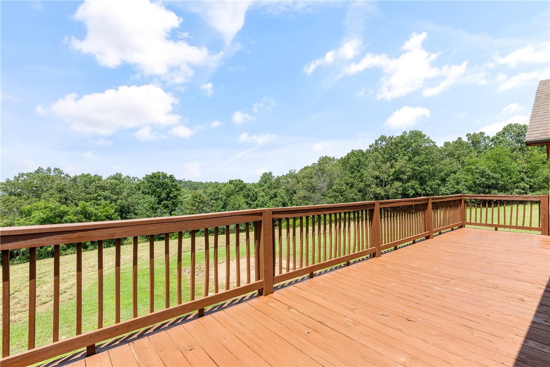 Huntsville, Arkansas, 72740, United States, 3 Bedrooms Bedrooms, ,4 BathroomsBathrooms,Residential,For Sale,1907713