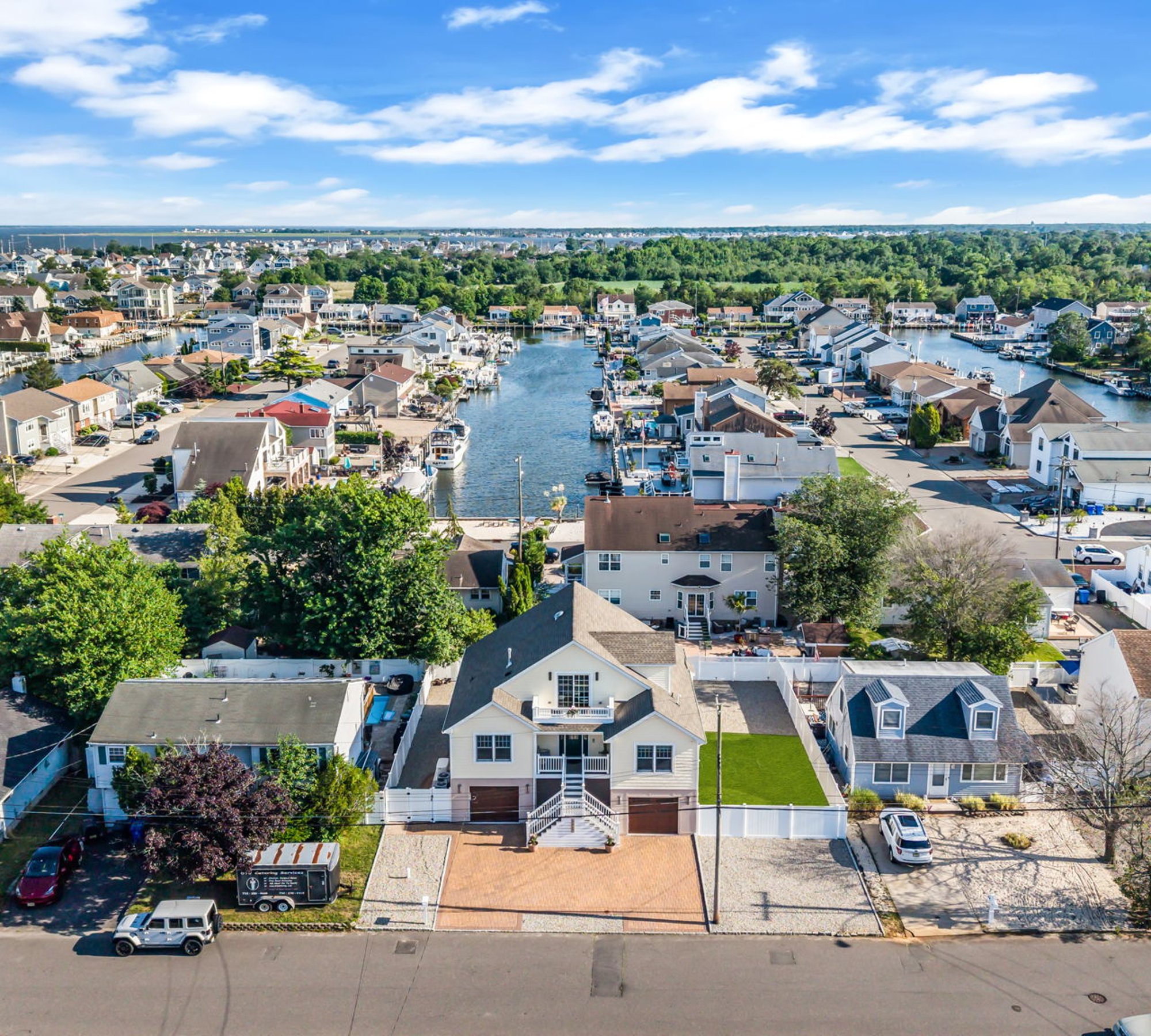  Custom Home in Windsor Park - 物件實景