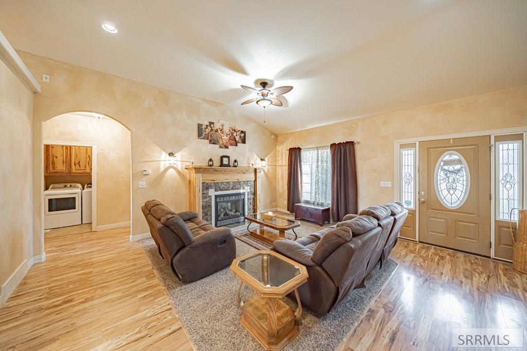 RIGBY, Idaho, 83442, United States, 5 Bedrooms Bedrooms, ,3 BathroomsBathrooms,Residential,For Sale,2007504