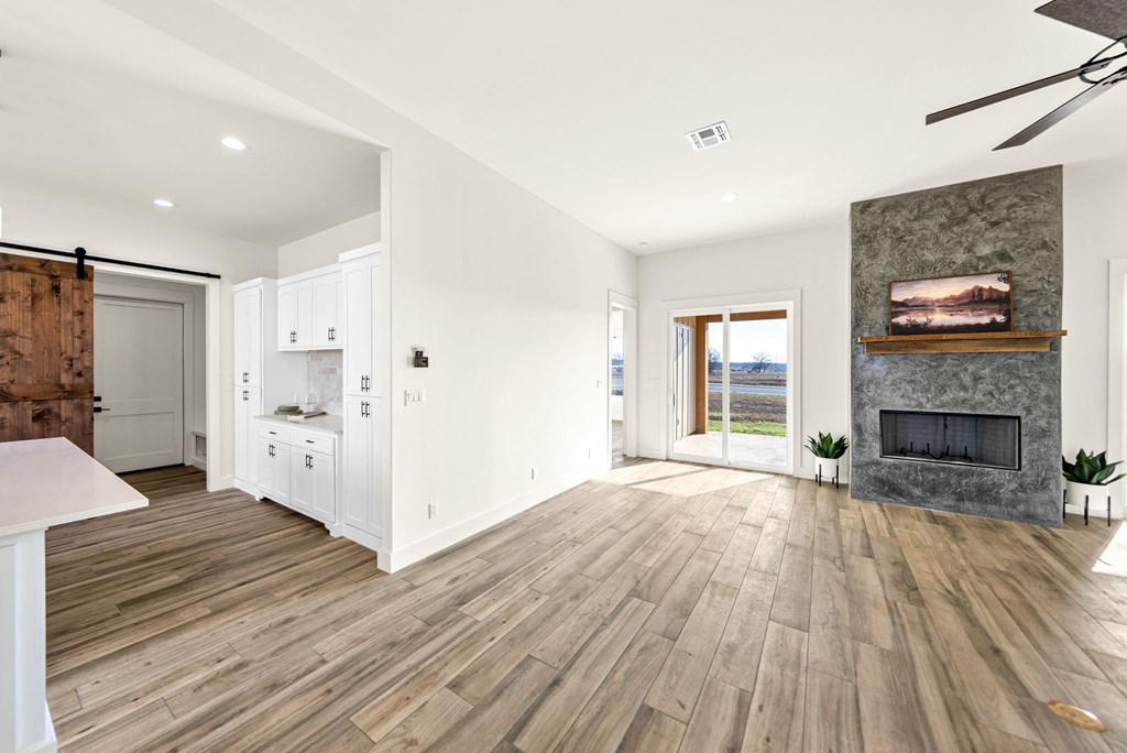 Kerrville, Texas, 78028, United States, 3 Bedrooms Bedrooms, ,3 BathroomsBathrooms,Residential,For Sale,2025103