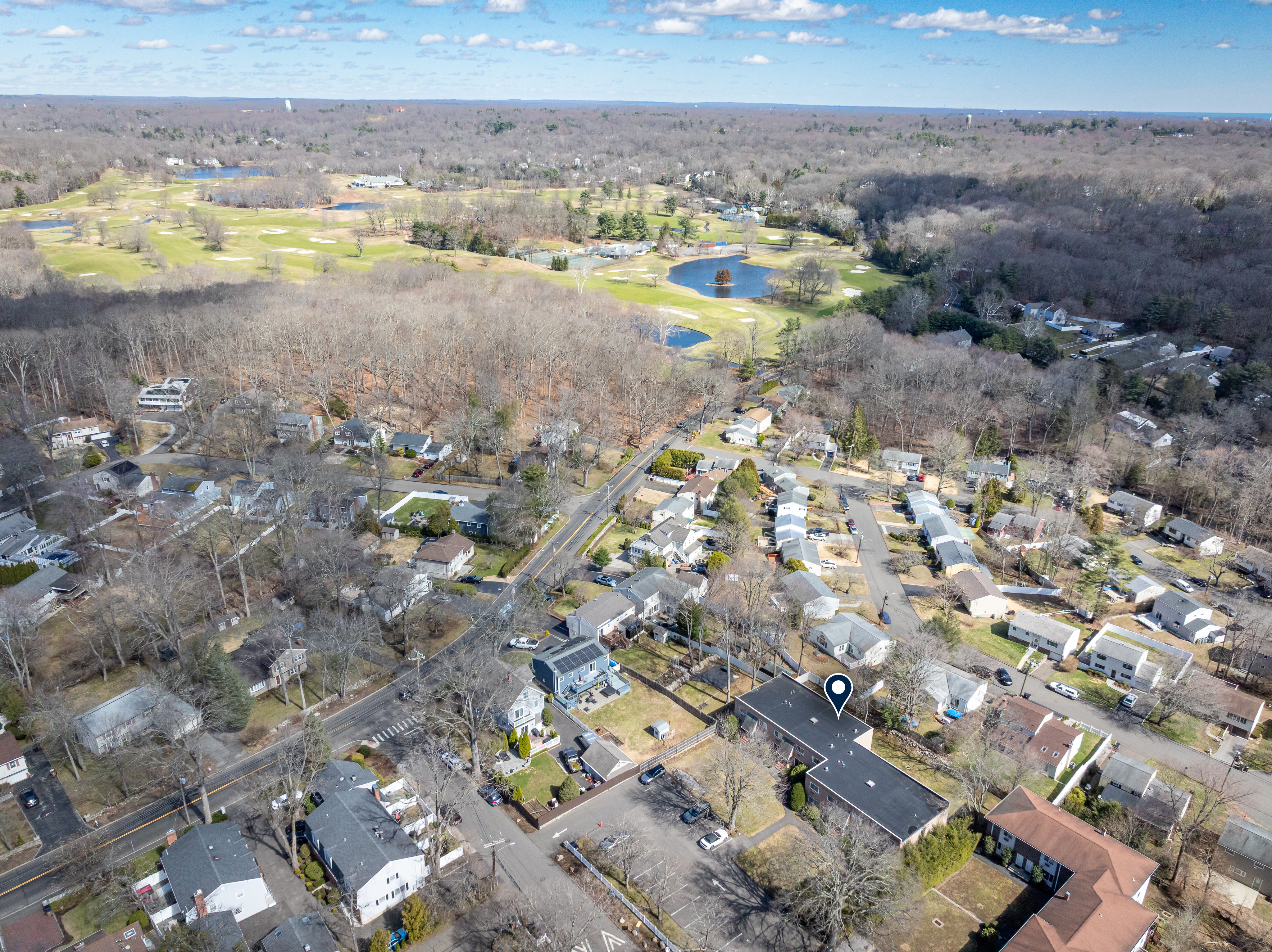  201 Highview Avenue - 物件實景