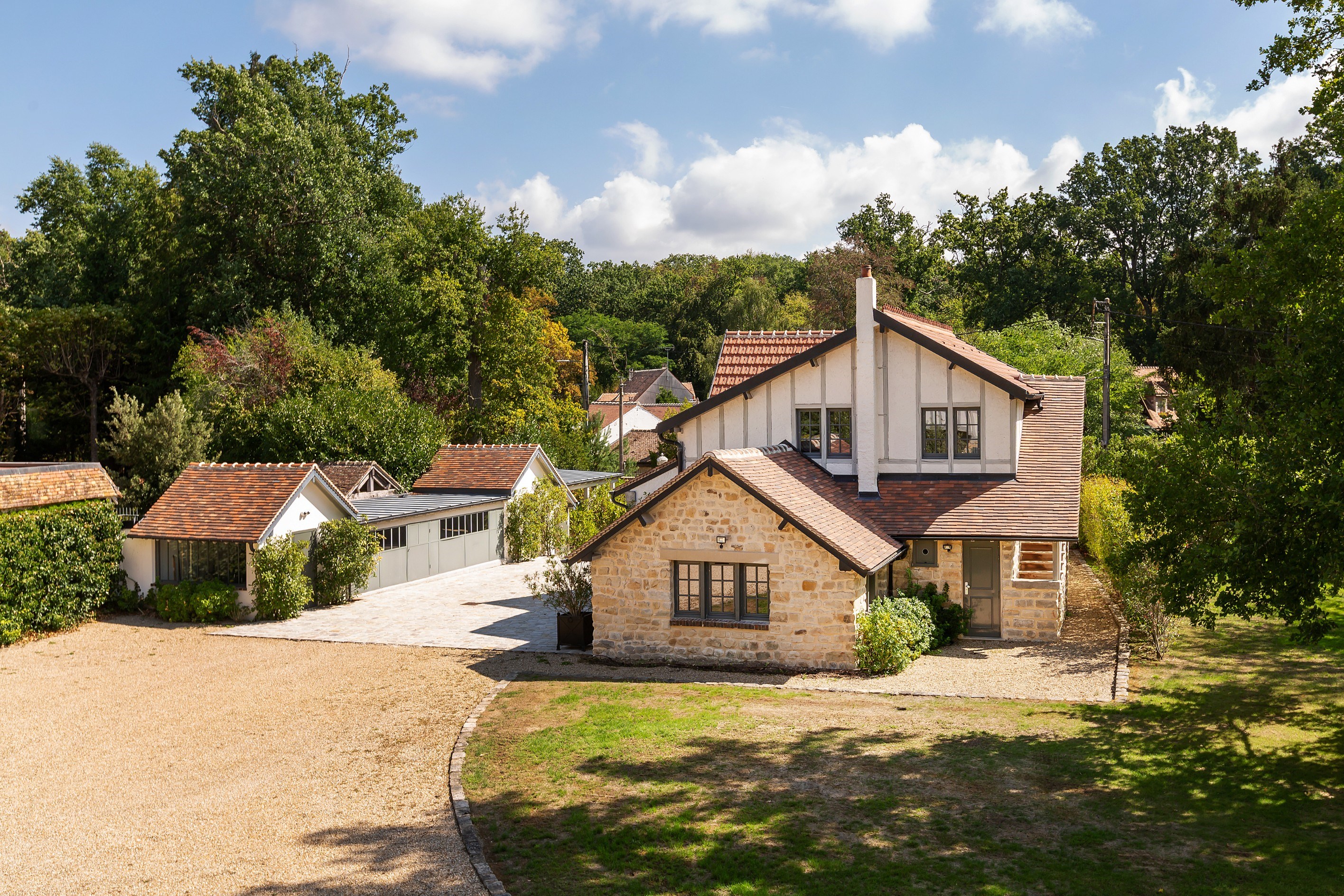  Exceptional Country Home in Barbizon - 物件實景